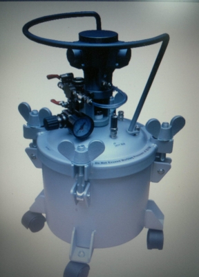 พ่นสี พ่นเคมี PRESSURE TANK ถังแรงดันสูงใช้พ่นสี พ่นเคมี พ่นกาว ถังเกรดA ทนที่สุดมีรุ่น10-80ลิตร มีมอเตอร์กวนสีอัตโนมัติ ราคาถูกที่สุดในไทยครับ