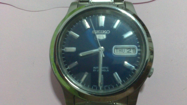 ขอขาย นาฬิกา SEIKO 5 auto หลังเปลือย จาก japan ไม่ค่อยได้ใส่ ขอขาย นาฬิกา SEIKO 5 auto หลังเปลือย จาก japan ไม่ค่อยได้ใส่