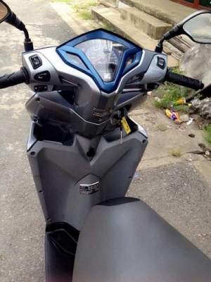 CLICK125i ldling Stop ตัวท็อปแม็กซ์แท้ศูนย์รถปลายปี2012วิ่ง3xxxโลสภาพสวยๆ