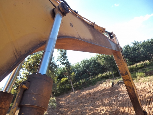 ขาย385000บาทแม็กโคKOMATSU200-3ราคาถูกๆรถใช้งานทุกวัน