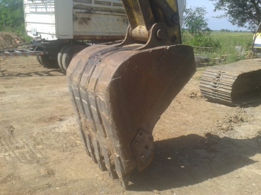 ขายแบคโค200-3 มาร์คที