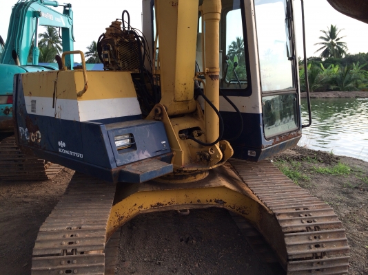 ขายรถขุด KOMATSU PC 60-6 s/no. PC60-31116 ขายรถขุด KOMATSU PC 60-6 s/no. PC60-31116