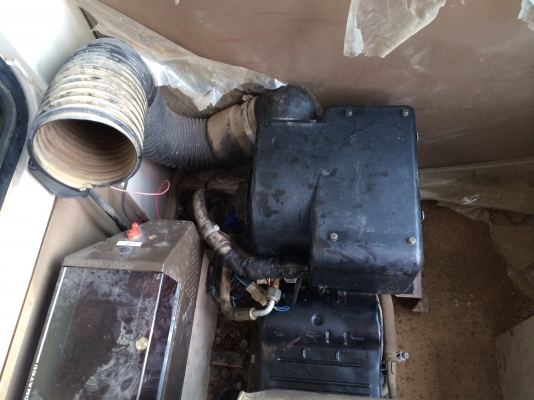 ขายรถขุด KOMATSU PC 60-6 s/no. PC60-31116 ขายรถขุด KOMATSU PC 60-6 s/no. PC60-31116