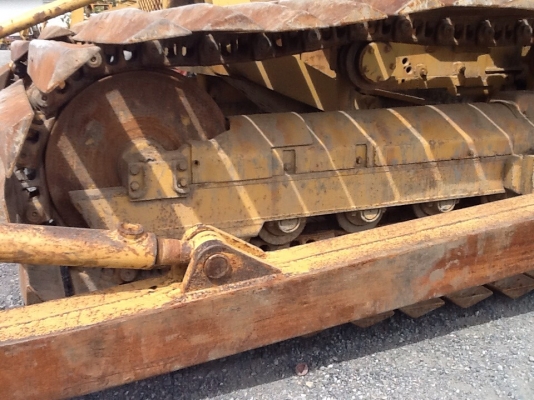 ลดกระหน่ำ SALE__รถแทรคเตอร์ดันดิน CATTERPILLAR D3B แผ่นแทรค 1 เมตร เก่านอก ญี่ปุ่น สภาพสวย เดิมๆ พร้อมใช้งาน