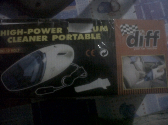 ขายเครื่องดูดฝุ่นในรถยนต์เสียบเข้ากับที่จุดบุหรี่ของยังไม่เคยใช้ 400 บาท 0867664056 กัน