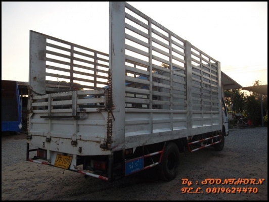 ขายด่วน รถบรรทุก 6 ล้อ ISUZU NQR 150 แรง EURO-2 รถห้างแท้ ปี49  ช่วงยาว 5.5M สภาพสวย พร้อมใช้งาน ราคาสุดคุ้ม