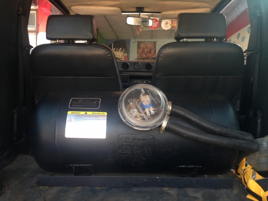 ขายถูกใช้เอง