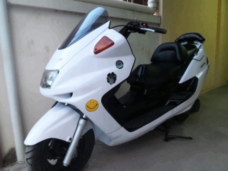 yamaha majesty 250 y98 อินวอยออกชื่อคนซื้อครับ