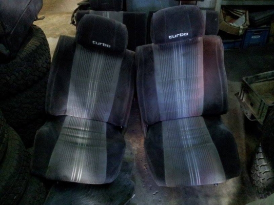 เบาะ LJ 78 หน้าหลังครบชุดหมอนครบๆ