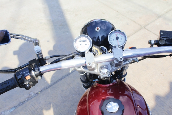 ขาย JX 200 ทบเต็มโอน แต่งแนว SR ล้อโต สภาพจบ ๆ ขาย JX 200 ทบเต็มโอน แต่งแนว SR ล้อโต สภาพจบ ๆ