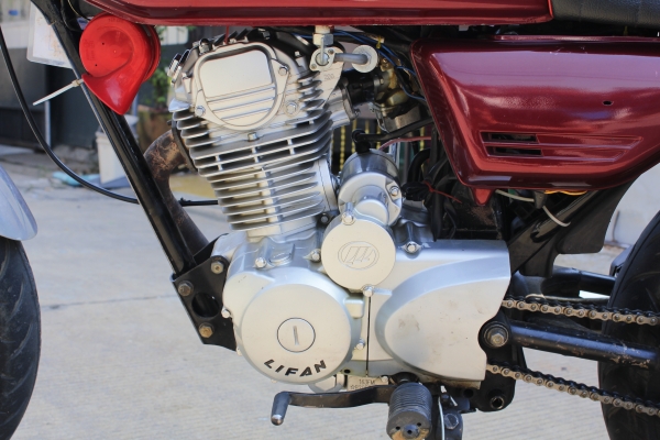 ขาย JX 200 ทบเต็มโอน แต่งแนว SR ล้อโต สภาพจบ ๆ ขาย JX 200 ทบเต็มโอน แต่งแนว SR ล้อโต สภาพจบ ๆ