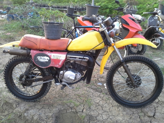 ขายer 125 มีเล่มทะเบียนไม่โอนพร้อมใช้ครับ