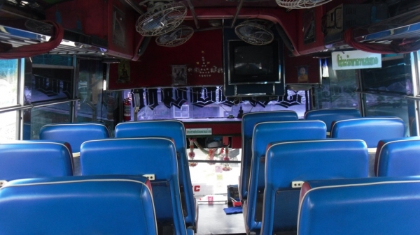 ขายด่วน! รถบัสพัดลม 12 เมตร คัสซีเบนซ์   650,000 บาท