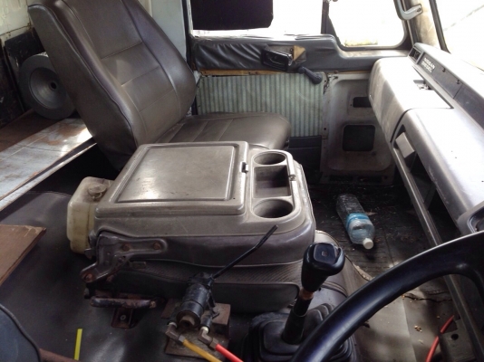 ขายรถ10ล้อหัวลากเพลาเดียว ขายรถ10ล้อหัวลากเพลาเดียว