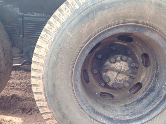 ขายรถ10ล้อหัวลากเพลาเดียว ขายรถ10ล้อหัวลากเพลาเดียว