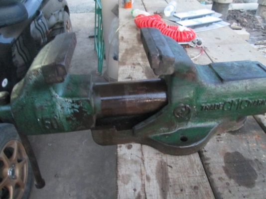 ปากกาจับงาน ปากขนาด 6"