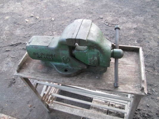 ปากกาจับงาน ปากขนาด 6"