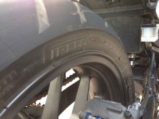 ขายดาวน์HONDA CBR500   80,000บาท ให้ปลายสลิบออน1ใบ(ใส้เกลียว วิ่งดี) ผ่อน 4,444บาท 41 งวด ติดต่อ0871640465 โตนครับ