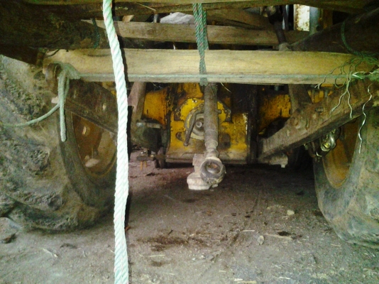 รถไถ JOHNDEER 2130 รถใช้งานได้ปกติ