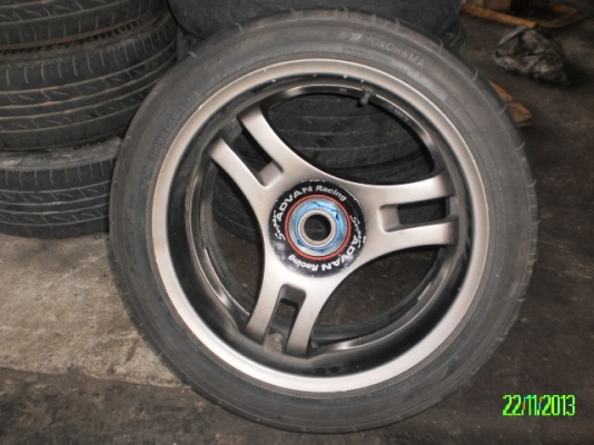 ล้อรถแอคว้าน17พร้อมยาง