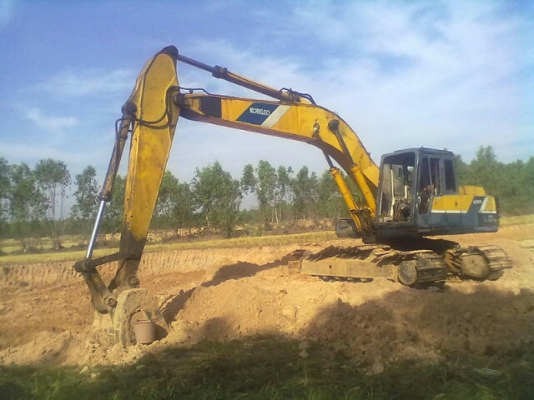 ขาย KOBELCO SK 200-2 สภาพพร้อมใช้งาน เร็ว แรง ไม่โหลด ไม่ร้อน เดิมทุกชิ้น