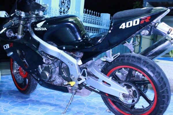 Re: ขาย CBR400 ทะเบียนแท้ พร้อมโอน 67,000