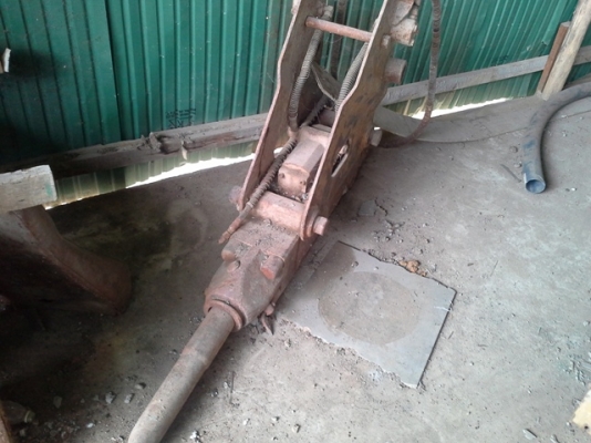 หัวเจาะคอนกรีต สำหรับใส่แบคโฮ ยี่ห้อ NPK ญี่ปุ่นแท้ หัวเจาะคอนกรีต สำหรับใส่แบคโฮ ยี่ห้อ NPK ญี่ปุ่นแท้