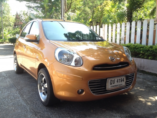 วิ่งน้อยครับ18,000กม. Nissan March