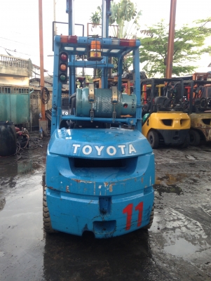 ขายฟอร์คลิฟท์ รุ่น toyota 7fg35j เสา 6 เมตร ขายฟอร์คลิฟท์ รุ่น toyota 7fg35j เสา 6 เมตร