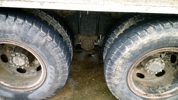 10ล้อรถโม่ปูน HINO FM18  ขับได้ใช้ได้ 2เพลา ช่วงสิบล้อดั้ม..(อ่านรายละเอียดด้านล่างสุด)