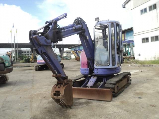 ขายรถขุด KOMATSU PC38 uu-2
