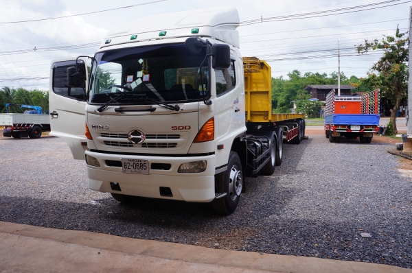 ขาย hino เมกก้า หัวลากพร้อม หาง 3 เพลา