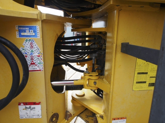 รถตักล้อยาง  WA300-3E-53174  สภาพสวยพร้อมใช้งาน  ภาพเดิม ๆ จากญี่ปุ่น  กำลังเดินทางเข้าไทย  โทร.081-373-0559