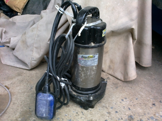 ปั๊มน้ำแช่อัตโนมัติ 1HP