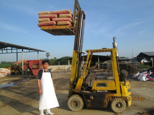 ขายด่วน รถโฟคลิฟ ขายด่วน รถโฟคลิฟ