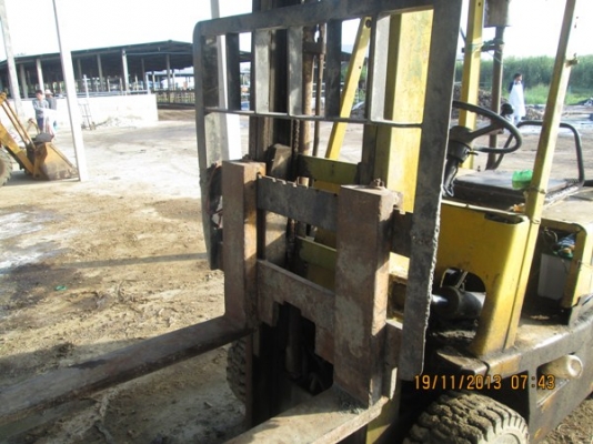 ขายด่วน รถโฟคลิฟ ขายด่วน รถโฟคลิฟ