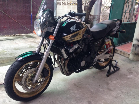 CB 400 ปี93 พร้อมออกทริปหน้านหนาวเลยครับ CB 400 ปี93 พร้อมออกทริปหน้านหนาวเลยครับ