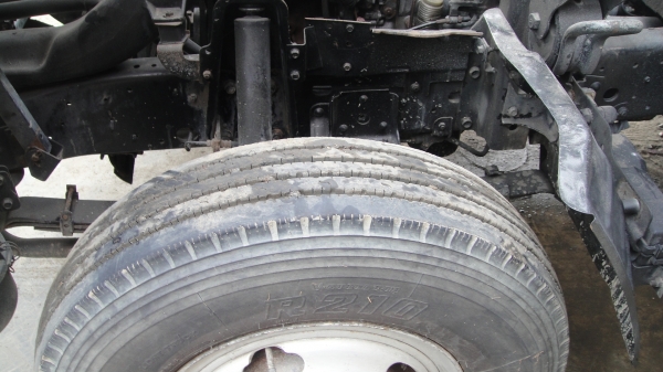 ISUZU NPR หัวการ์ตูน เครื่อง4HF1(135แรง) รถสีเดิมๆสวยจัด