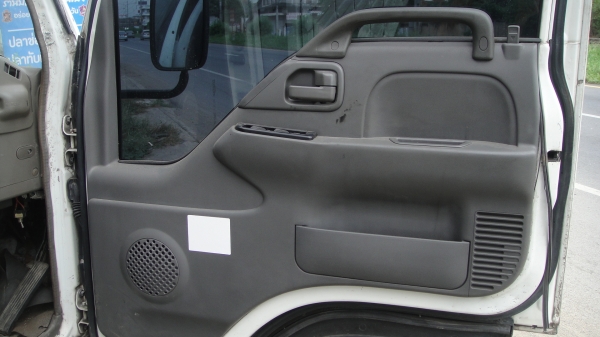 ISUZU NPR หัวการ์ตูน เครื่อง4HF1(135แรง) รถสีเดิมๆสวยจัด