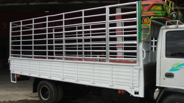 ISUZU NPR หัวการ์ตูน เครื่อง4HF1(135แรง) รถสีเดิมๆสวยจัด