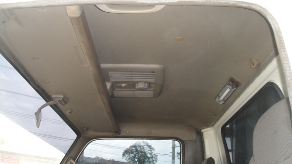 ISUZU NPR หัวการ์ตูน เครื่อง4HF1(135แรง) รถสีเดิมๆสวยจัด