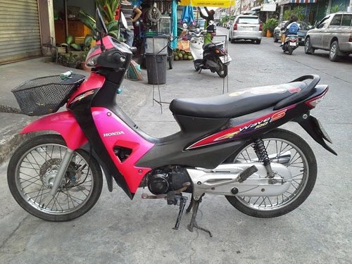 ขาย Wave Ubox ปี 50 สีชมพู ดำ รถบ้าน สวย เดิมๆ เครื่องแน่น เอกสารครบ