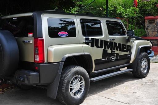 Hummer H3 3,700cc. Niche Cars Y2011.