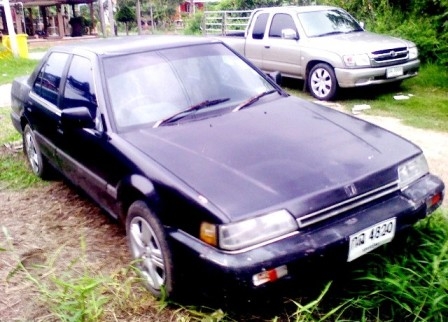 ขายถูกๆ ตามสภาพ Honda  Accord ปี 89 ราคา 22,000 บาท T. 092-9351644