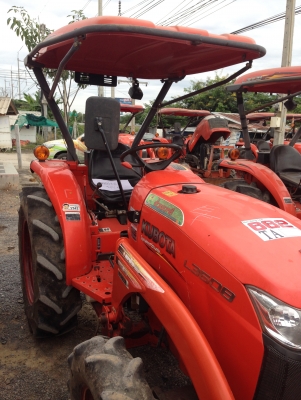 KUBOTA L3608 ชั่วโมงน้อยคุณภาพเยี่ยม พร้อมใบมีดติดตัวรถ พร้อมโรตารี RX163ตราช้างมือสองเอาไปเลย KUBOTA L3608 ชั่วโมงน้อยคุณภาพเยี่ยม พร้อมใบมีดติดตัวรถ พร้อมโรตารี RX163ตราช้างมือสองเอาไปเลย