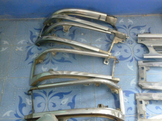 แสงฟ้าเต้นรถ///จำหน่ายชุดแต่งหัวเก๋ง HINO- สิงห์ไฮเทคโครเมี่ยมเก่าญี่ปุ่น