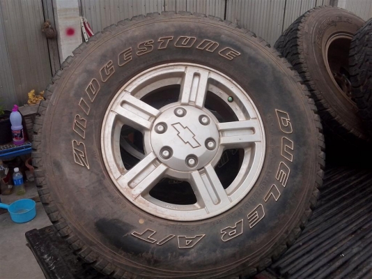 ขายแม๊กเดิมเชฟโรเล็ต พร้อมยาง ดอกเต็ม ปี2010