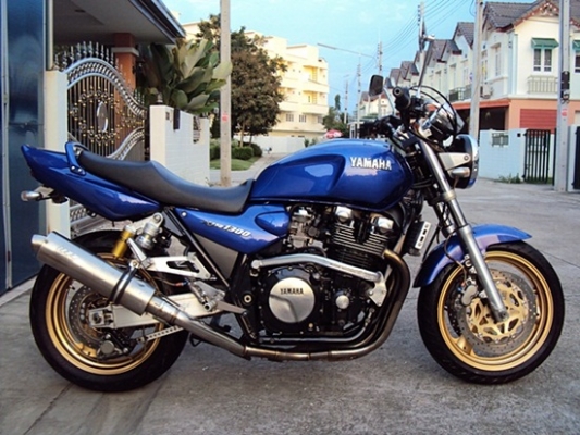 ขาย xjr1200 อินวอย พร้อมของแต่ง สวยๆ 87.000
