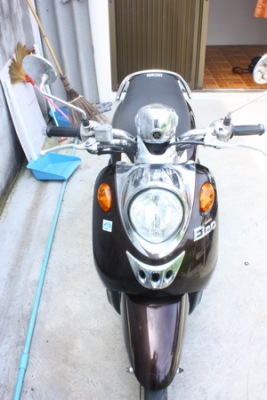 ขาย Yamaha Fino ปี 52 สีน้ำตาล ขาว เครื่องเดิม