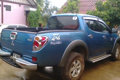 MITSU TRITON 2.5 คอมมอนเรล 4x4 โฟวีลแท้ ปี49 พร้อมป้ายอินเตอร์ ภาษีเต็ม เจ้าของร้อนเงินครับ ใครให้ราคาได้เท่าไร เสนอมาเลยครับม